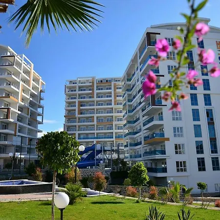 1 1 With A Big Terrace Apartament *